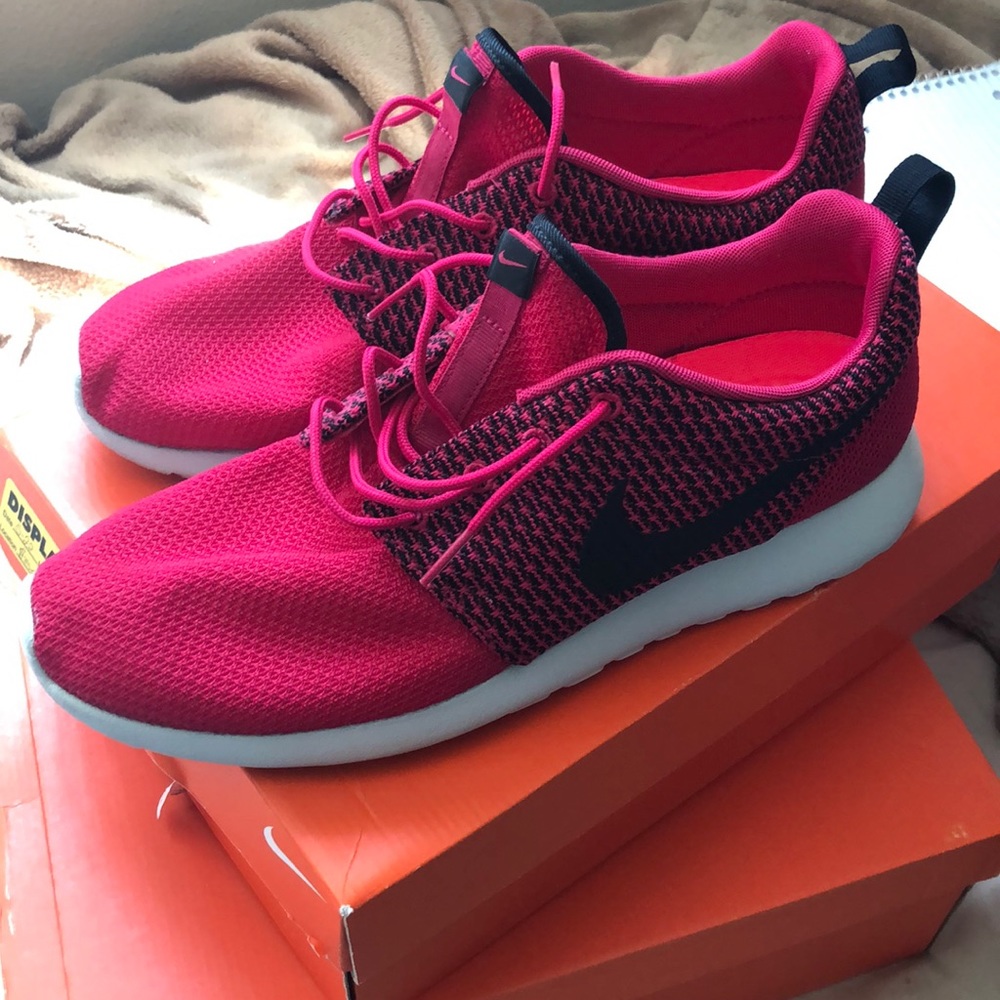Nike Roshe Run (one)